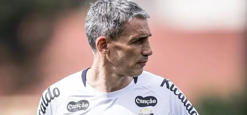 Santos tem retornos importantes para duelo com o Vitória no Brasileirão