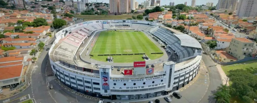 São Paulo agenda partida do Feminino para o Moisés Lucarelli