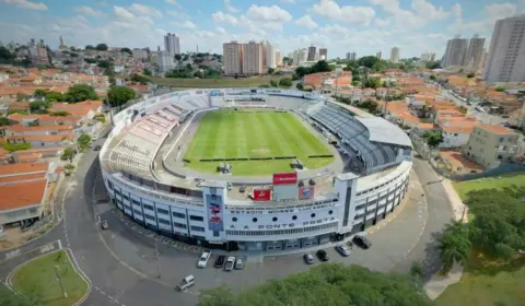 São Paulo agenda partida do Feminino para o Moisés Lucarelli