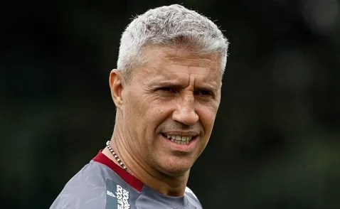 São Paulo inicia preparação para 2026, e Crespo quer escolher reforços a dedo
