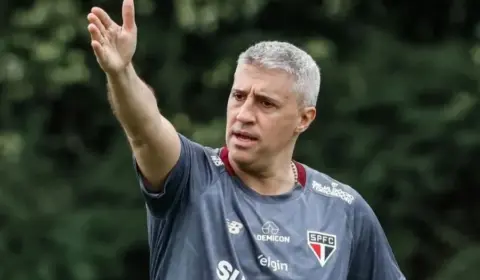 São Paulo vai promover 6 atletas da base em 2026; Crespo fará as escolhas