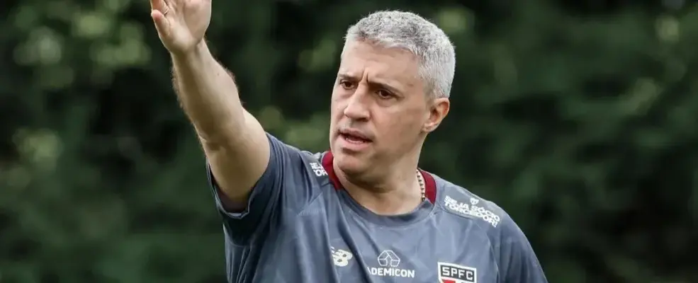 São Paulo vai promover 6 atletas da base em 2026; Crespo fará as escolhas