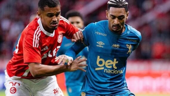 Internacional venceu o Sport por 2 a 0 (foto: Paulo Paiva/Sport Club do Recife)