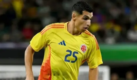 Serna pode reforçar o Fluminense contra o Juventude após a Data Fifa