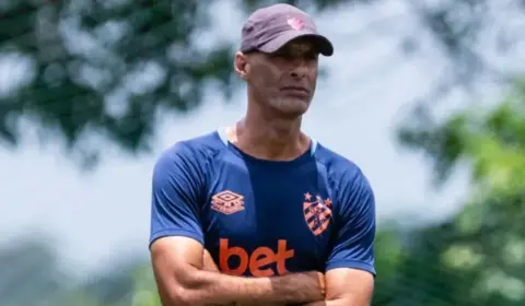 Sport aposta no auxiliar César Lucena, invicto desde 2022