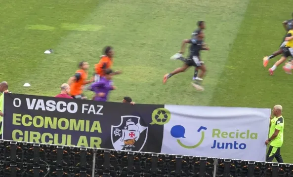 Vasco e Cristalcopo celebram quase 4 mil quilos de resíduos recolhidos em São Januário