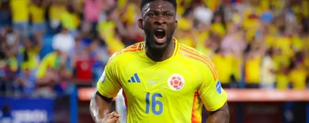 Vasco tem interesse na contratação de volante da seleção colombiana