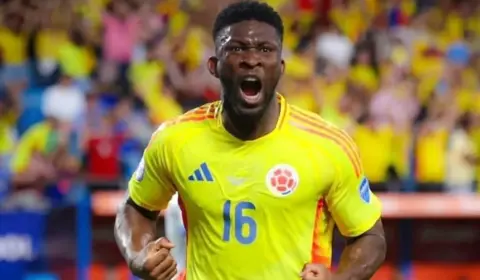 Vasco tem interesse na contratação de volante da seleção colombiana