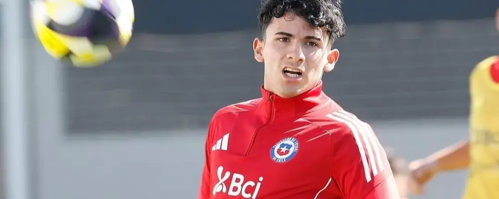 Vasco tenta a contratação de promissor atacante do Chile