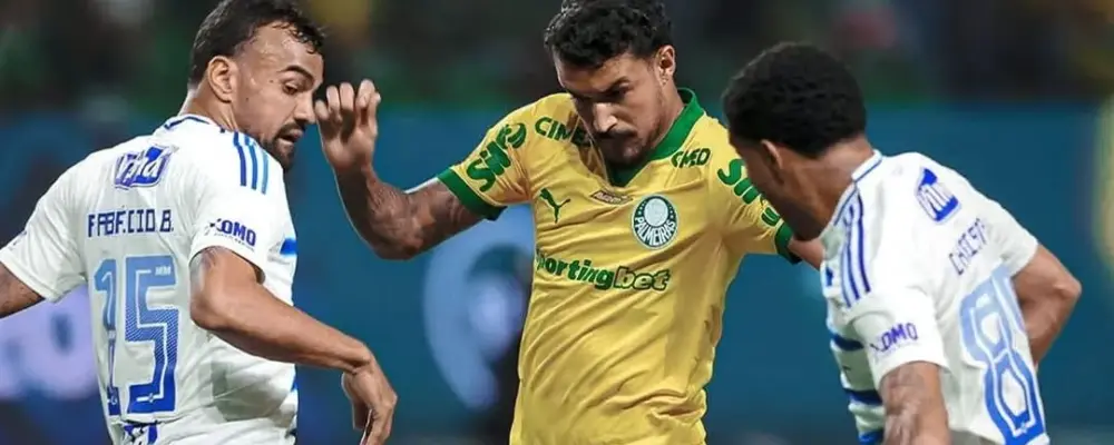 Veja análise do VAR em lance polêmico de Palmeiras x Cruzeiro