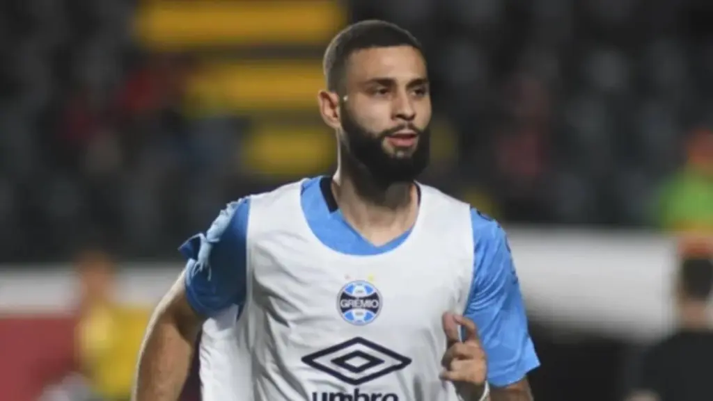 Vitória aciona Grêmio na CNRD por atraso no pagamento de Wagner Leonardo (Foto: Celo Gil/ Grêmio FBPA)