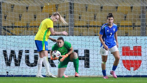 Isa Haas, zagueira do Cruzeiro, na vitória amistosa da Seleção Brasileira por 1 a 0 sobre a Itália (foto: Lívia Villas Boas/CBF)