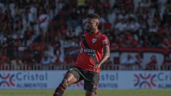 Wallace, jogador do Atlético Goianiense (foto: Bruno Corsino/Atlético Goianiense)