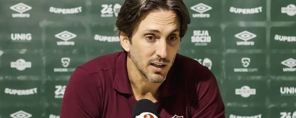 Zubeldía celebra vitória e vê Fluminense na briga por vaga no G-6