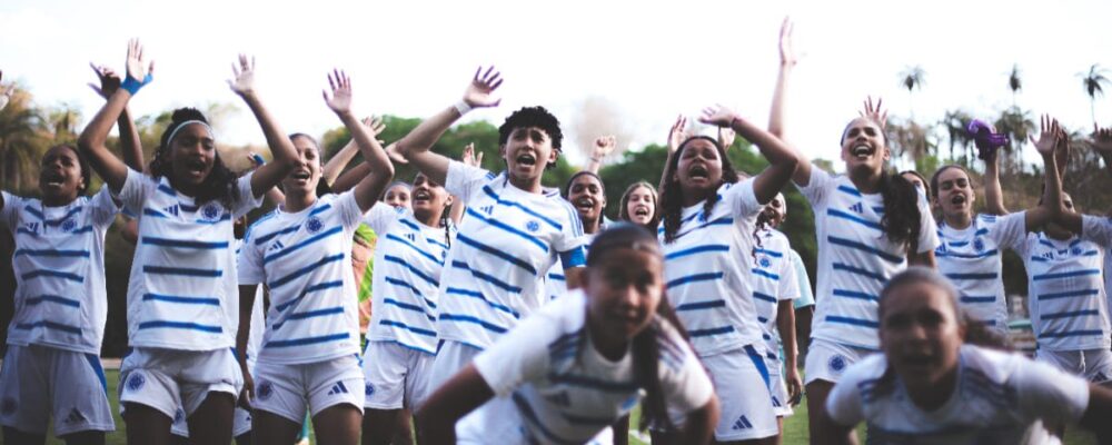 Recém-formada, equipe sub-17 do Cruzeiro chega à final do Mineiro Feminino
