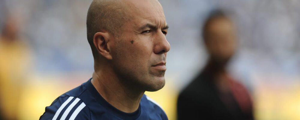 Jardim abre o jogo sobre situação de zagueiro no Cruzeiro: ‘Sei que não vai ficar’