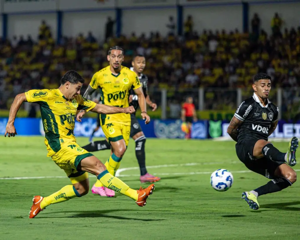 WhatsApp Image 2025 11 01 at 18.44.10