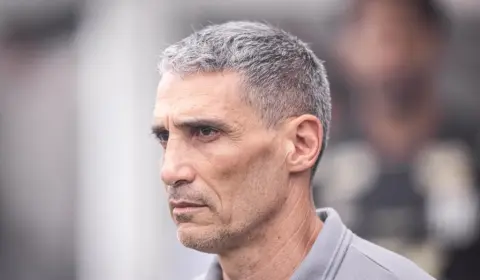 Técnico do Santos elogia volta de Neymar, mas não o garante contra Palmeiras