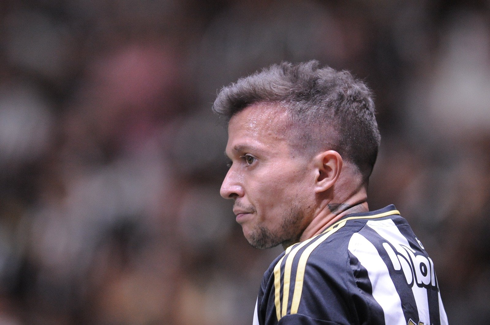 Bernard em ação pelo Atlético na Arena MRV - (foto: Alexandre Guzanshe/EM/D.A. Press)