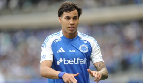 Kaio Jorge faz o segundo gol e amplia vantagem do Cruzeiro contra Vitória