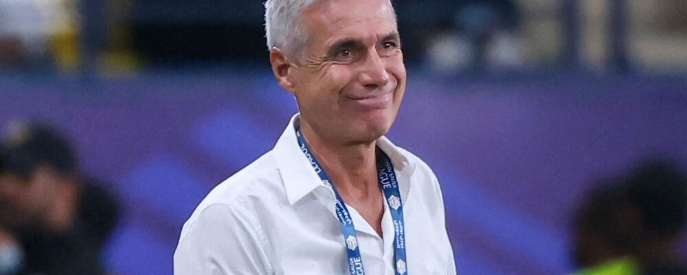 Ex-alvo de Atlético e Cruzeiro rescinde com time dos Emirados Árabes