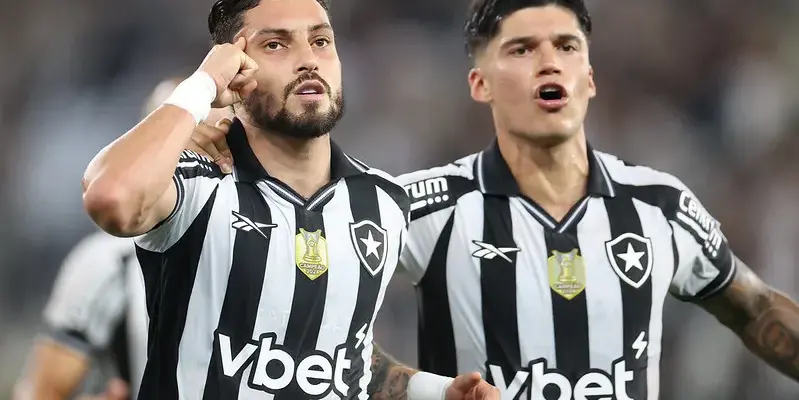 Botafogo 3 x 0 Vasco – Fogão cada vez mais perto da Libertadores