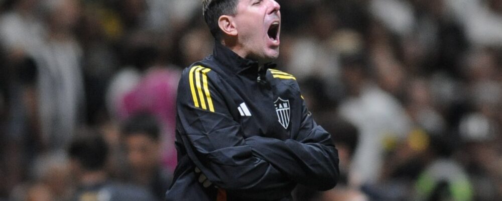 Dudu na direita: auxiliar do Atlético explica estratégia e revela instrução no intervalo