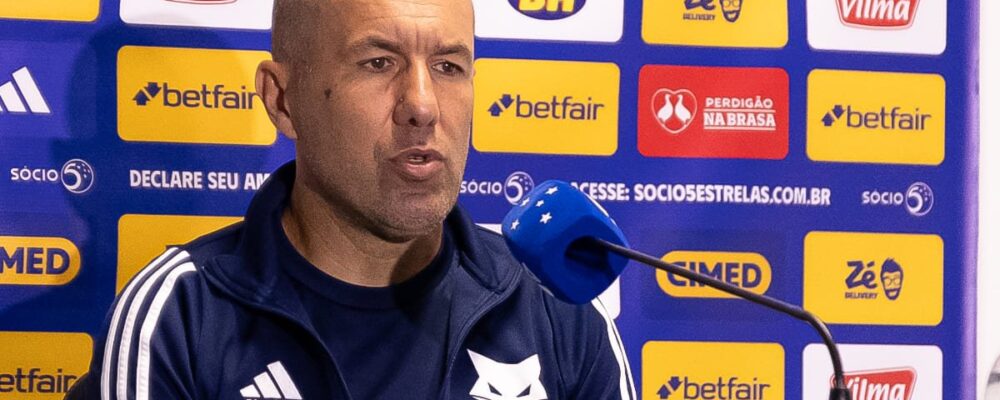 Jardim projeta evolução de atacantes do Cruzeiro: ‘No futuro serão mais competitivos’