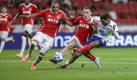 Internacional 2 x 2 Bahia – Tricolor empata no fim e aumenta a pressão no Beira-Rio