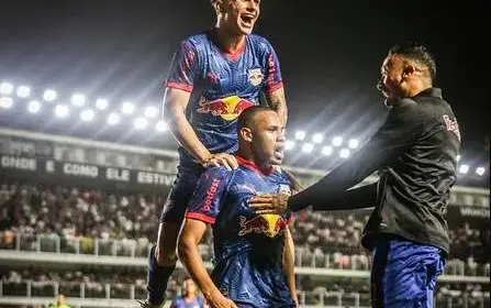 São Paulo perde em Santos e fica longe G-7 do Brasileirão