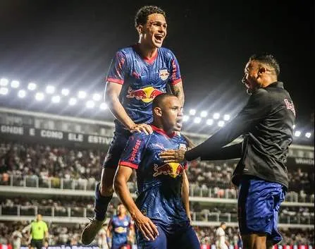 São Paulo perde em Santos e fica longe G-7 do Brasileirão