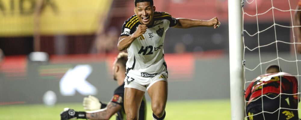 Rony se redime com gols pelo Atlético e deixa recado a companheiros e Sampaoli