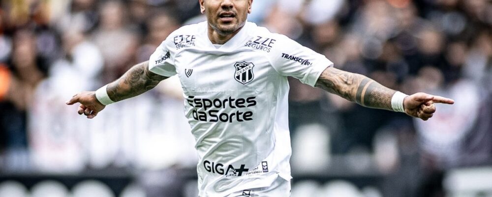 Corinthians perde do Ceará em casa e é ultrapassado pelo rival no Brasileirão