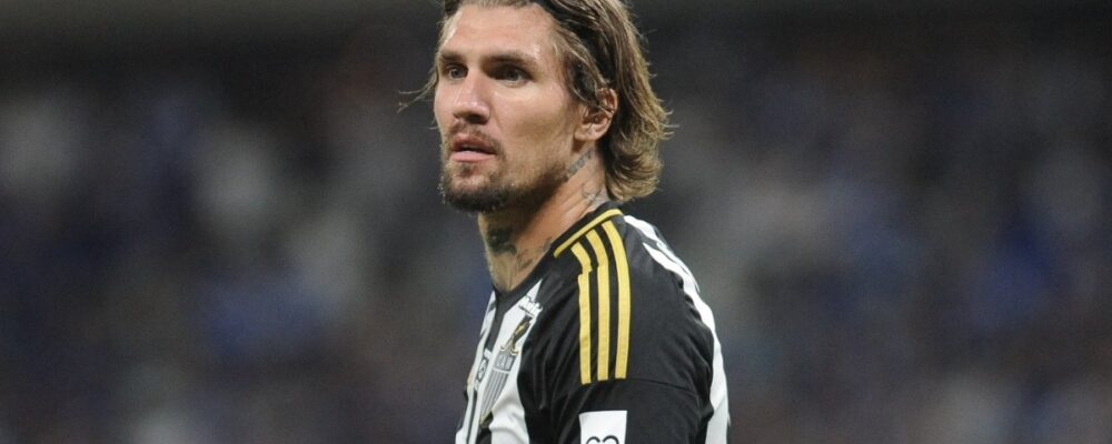 Lyanco, do Galo, revela ‘medo, preocupação e ansiedade’ após cirurgia