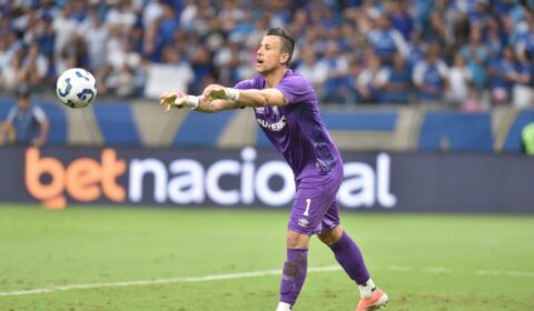 Cruzeiro x Fluminense na final da Copa do Brasil? Fábio adota cautela