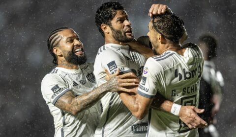 Hulk se emociona ao falar de ex-companheiro de Atlético: ‘Fiquei muito triste quando saiu do Galo’