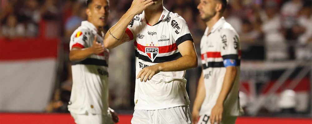Oscar, do São Paulo, já tem previsão de alta? Entenda situação