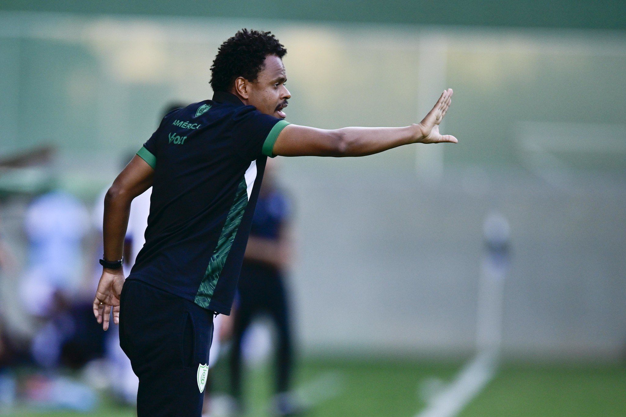 Mairon César, técnico do sub-20 do América - (foto: Mourão Panda / América)