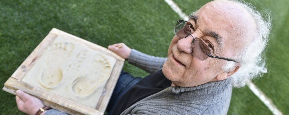 Tostão elogia Hulk, Cássio e Fábio e detona Neymar: ‘Parece veterano de mais idade’