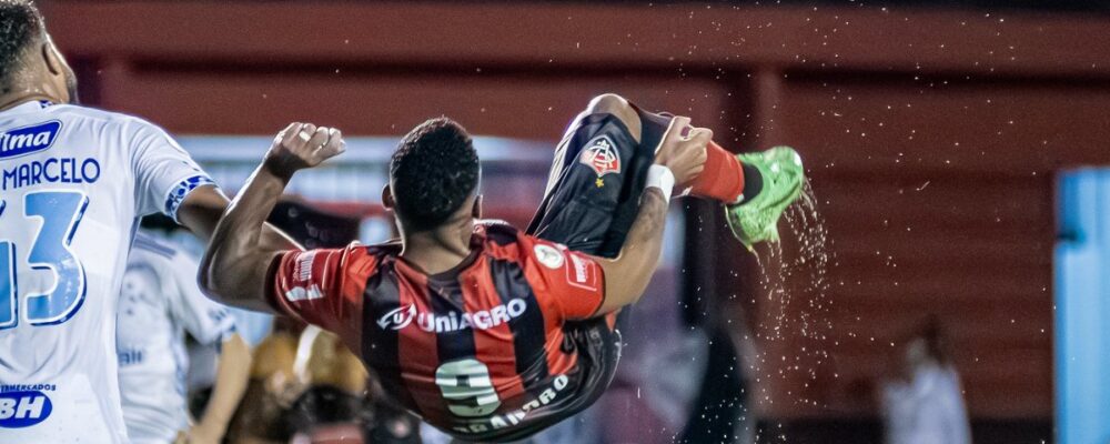 Cria do Atlético concorre ao Prêmio Puskás por golaço contra o Cruzeiro