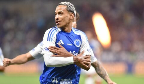 Matheus Pereira ultrapassa marca de Alex e Montillo no Cruzeiro