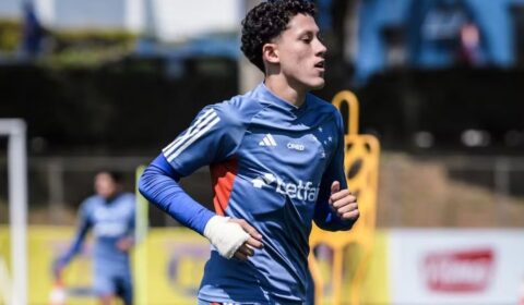 ‘Todos estão amando’, ‘impressionante’: jornalista inglês exalta promessa do Cruzeiro