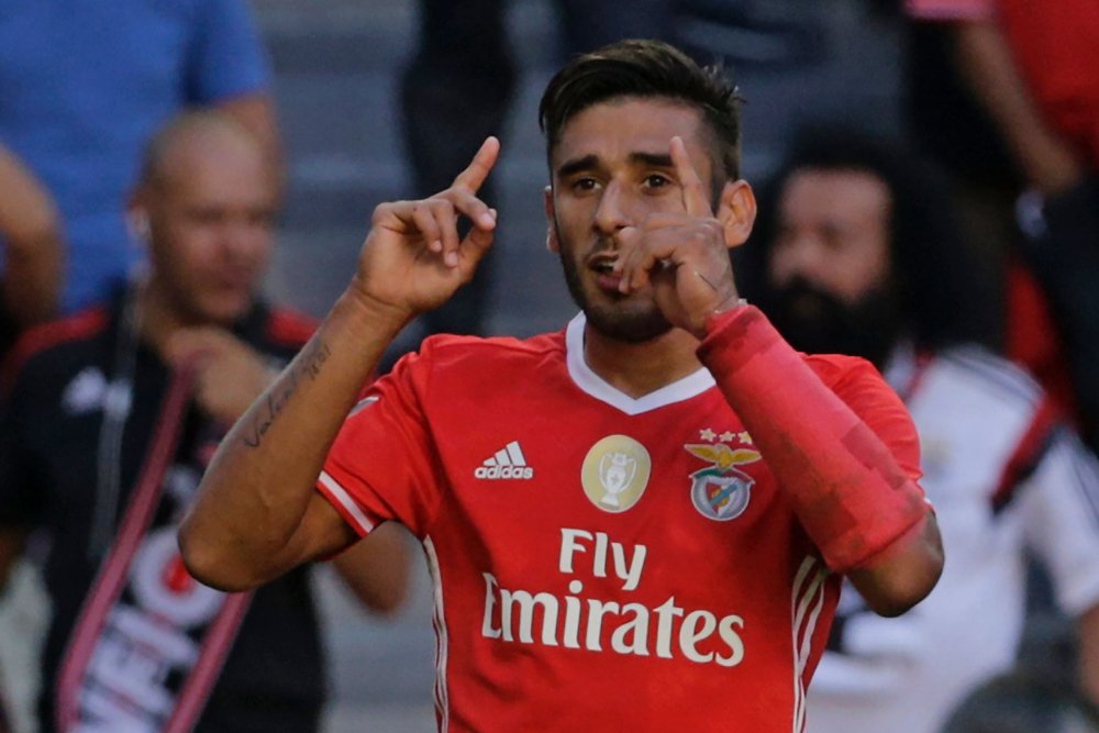 Salvio teve 100 participações em gols pelo Benfica - (foto: AFP / JOSE MANUEL RIBEIRO)