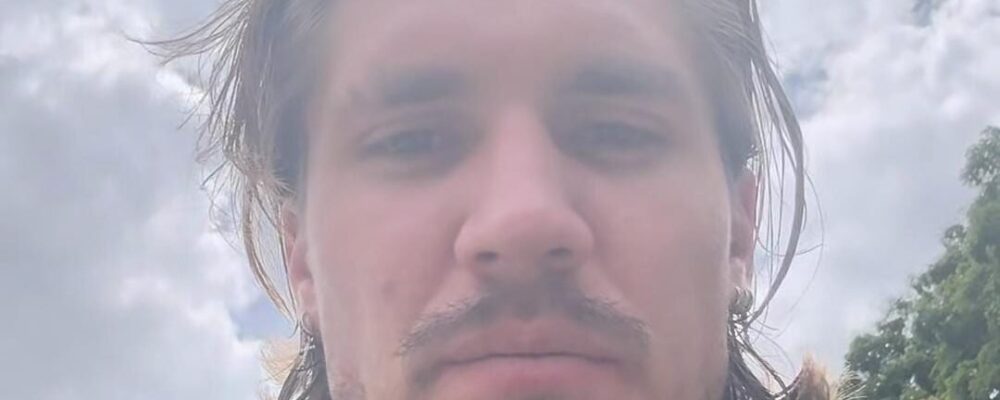 Lyanco posta mensagem enigmática após polêmica no Atlético: ‘Triste acabar assim’