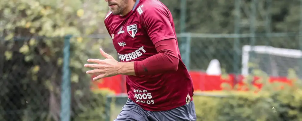 São Paulo pode ter novidades para duelo com Fluminense pelo Brasileirão