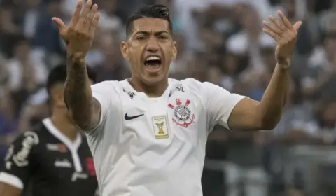 Guarani avalia a contratação de Ralf, ídolo do Corinthians