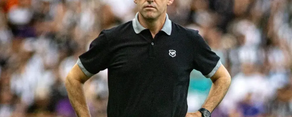 Técnico do Ceará admite erros contra Cruzeiro: “Ajustamos no intervalo”