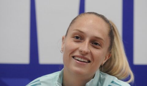 Ansiedade guia Isa Haas em possível primeiro título pelo Cruzeiro