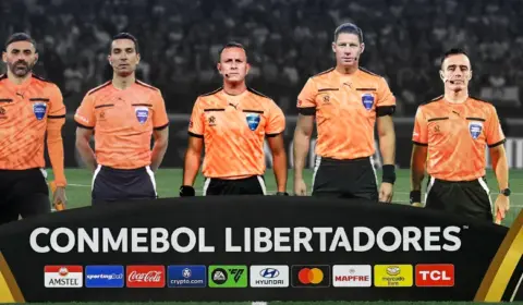 Árbitro argentino vai apitar a final da Libertadores entre Palmeiras e Flamengo