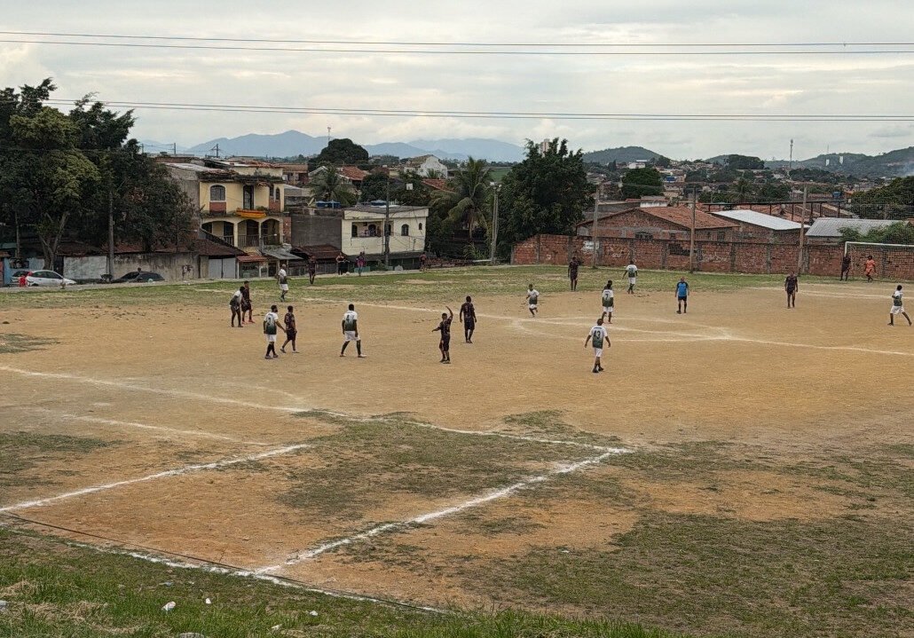 Edu estreou pelo Elenco Fabuloso, time de várzea de São Gonçalo, no Rio de Janeiro (foto: Reprodução/Instagram)